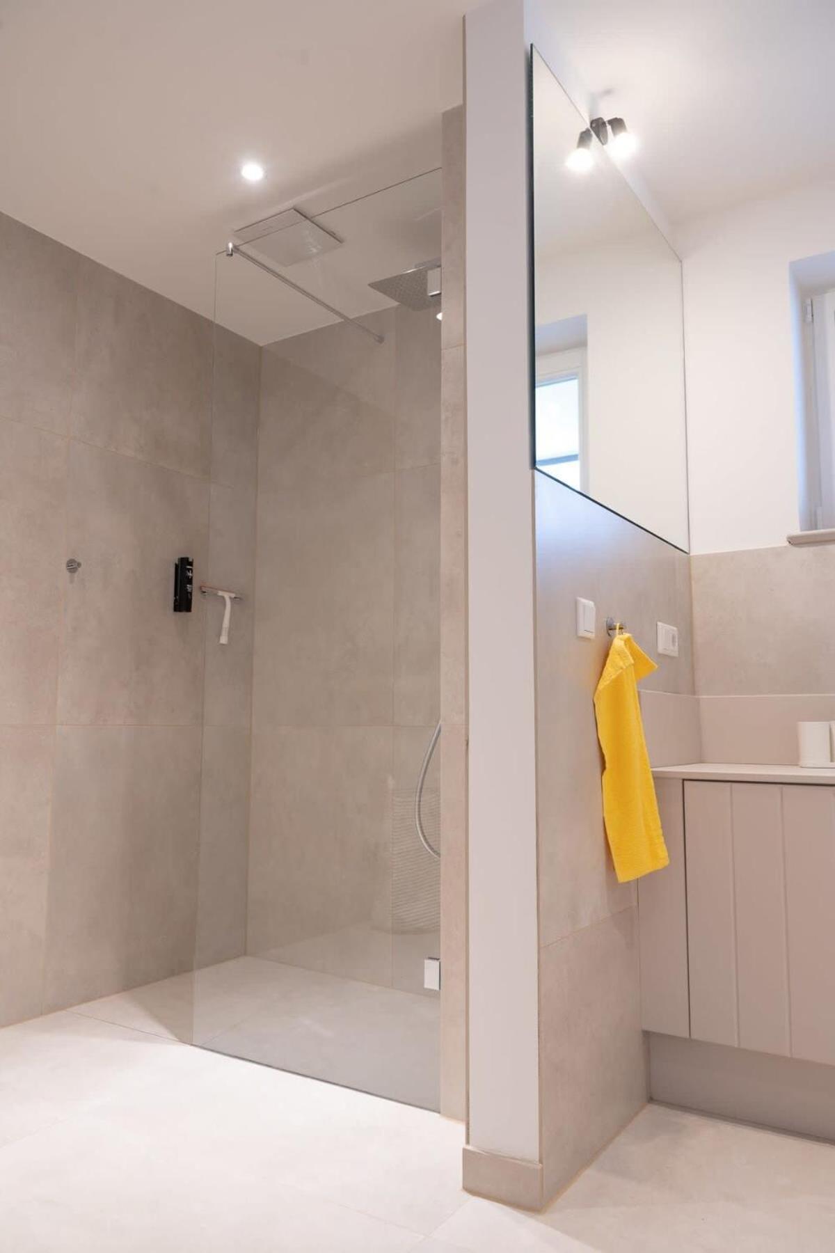 Spacious 3-Bedroom Apartment Near Eilbekpark ハンブルク エクステリア 写真